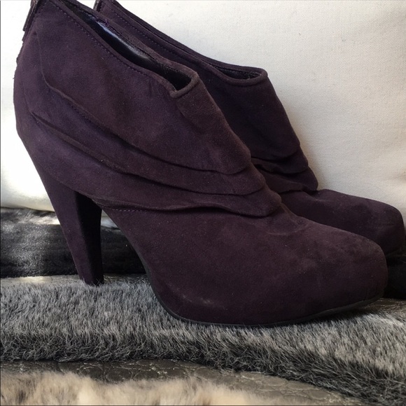 ALFRED SUNG | Pure by Alfred Sung Booties - Picture 1 of 8